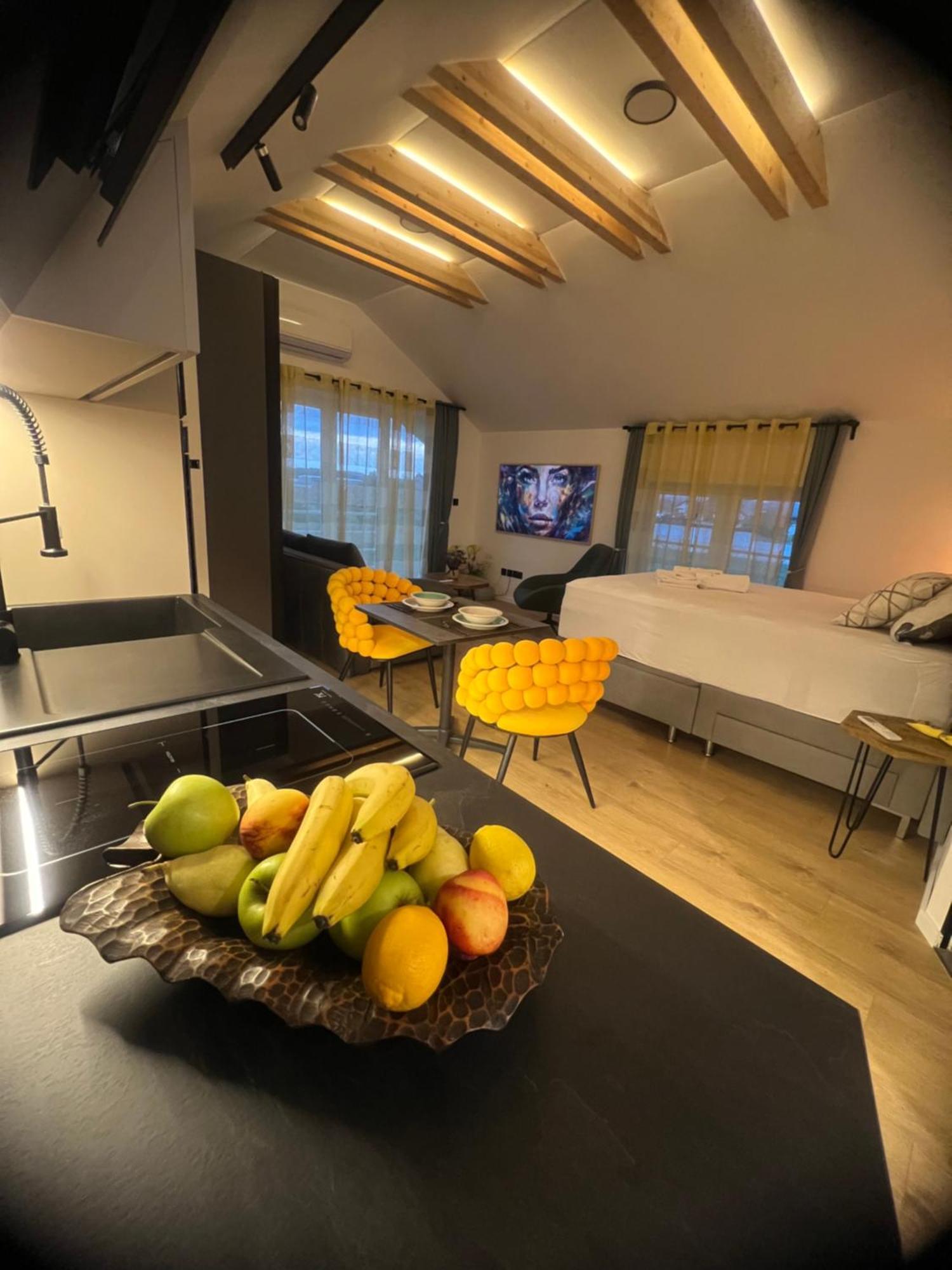 Nova Luxury Design Hotel Jezdovec Bagian luar foto