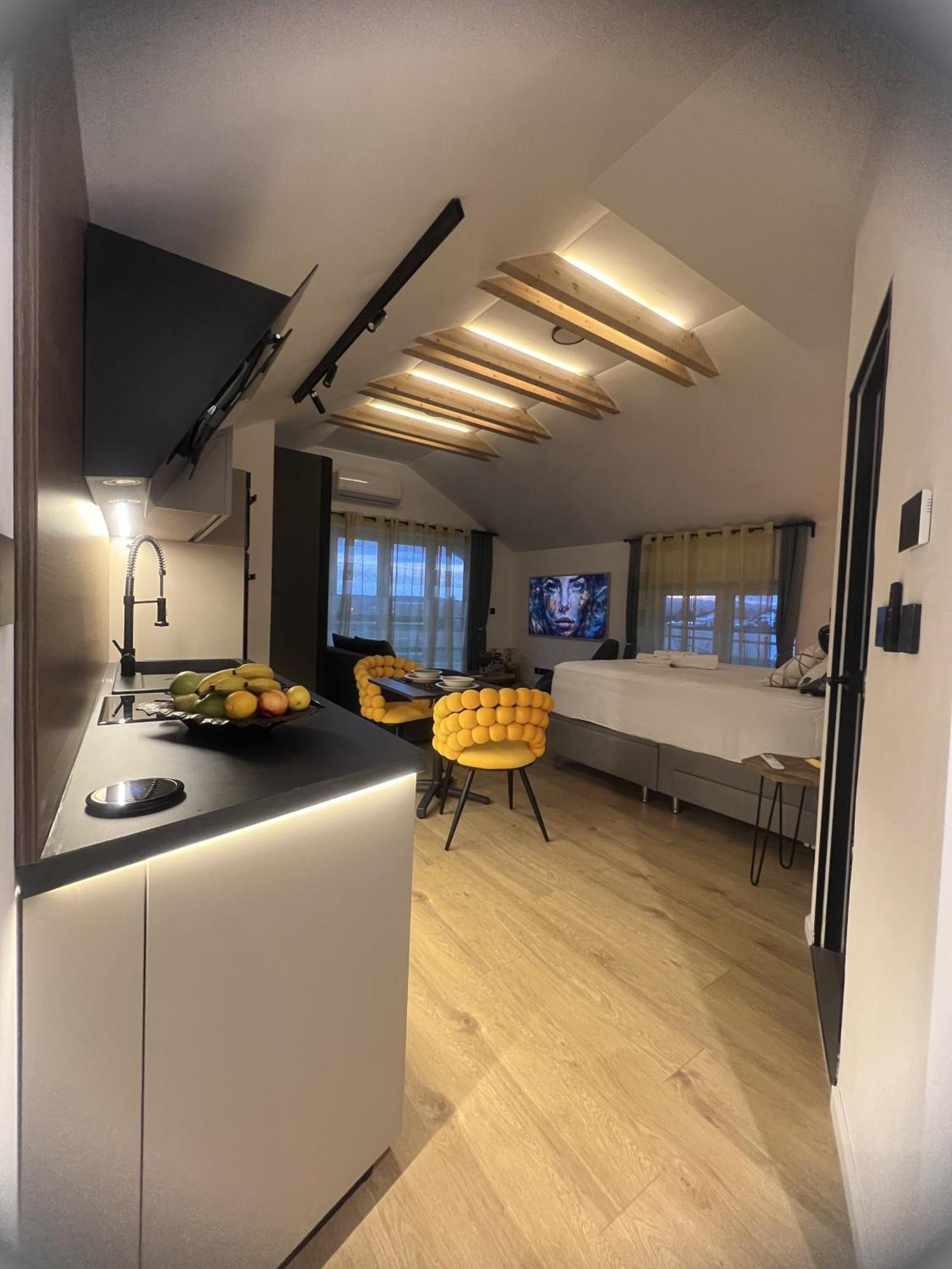Nova Luxury Design Hotel Jezdovec Bagian luar foto