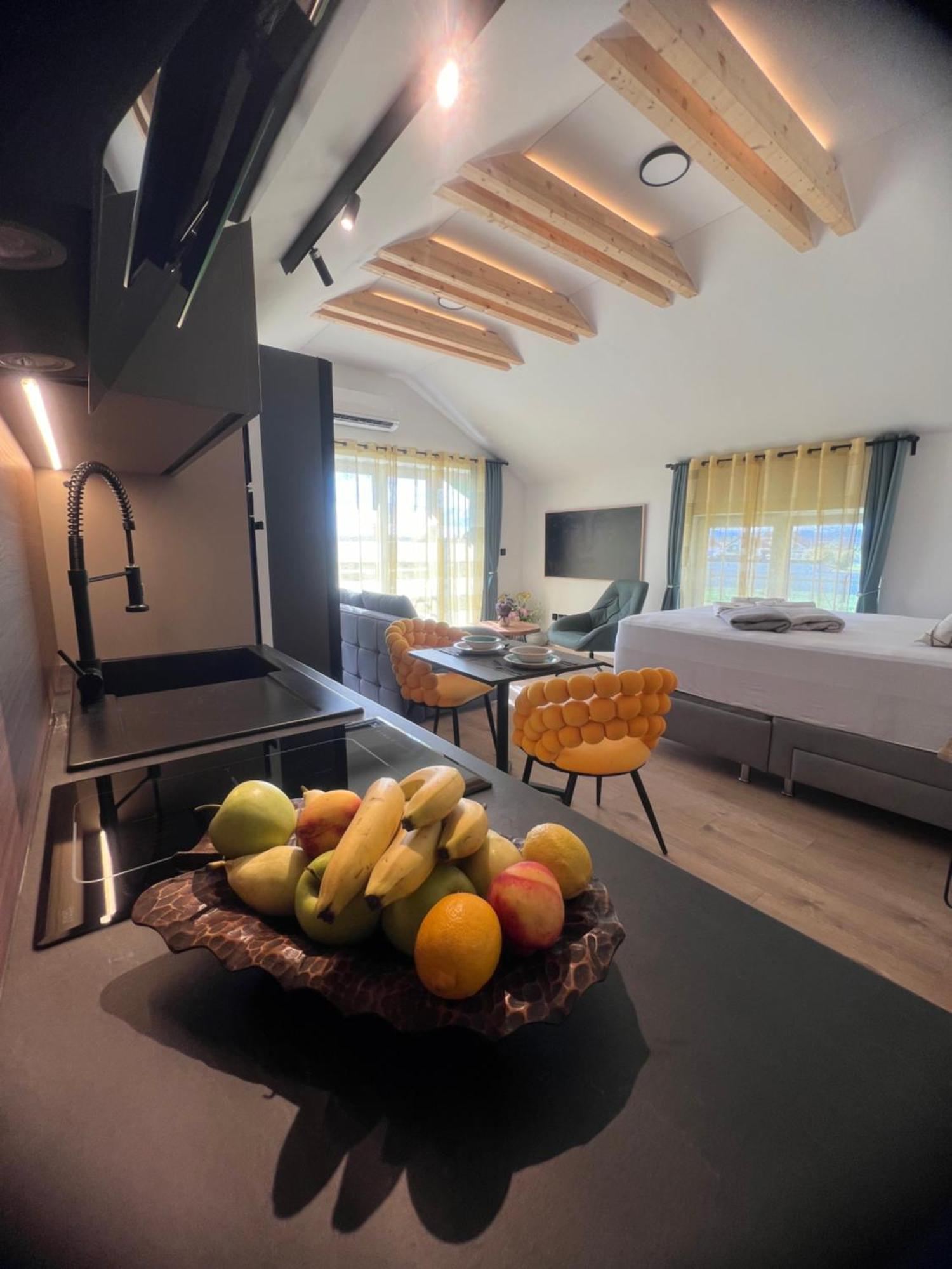 Nova Luxury Design Hotel Jezdovec Bagian luar foto