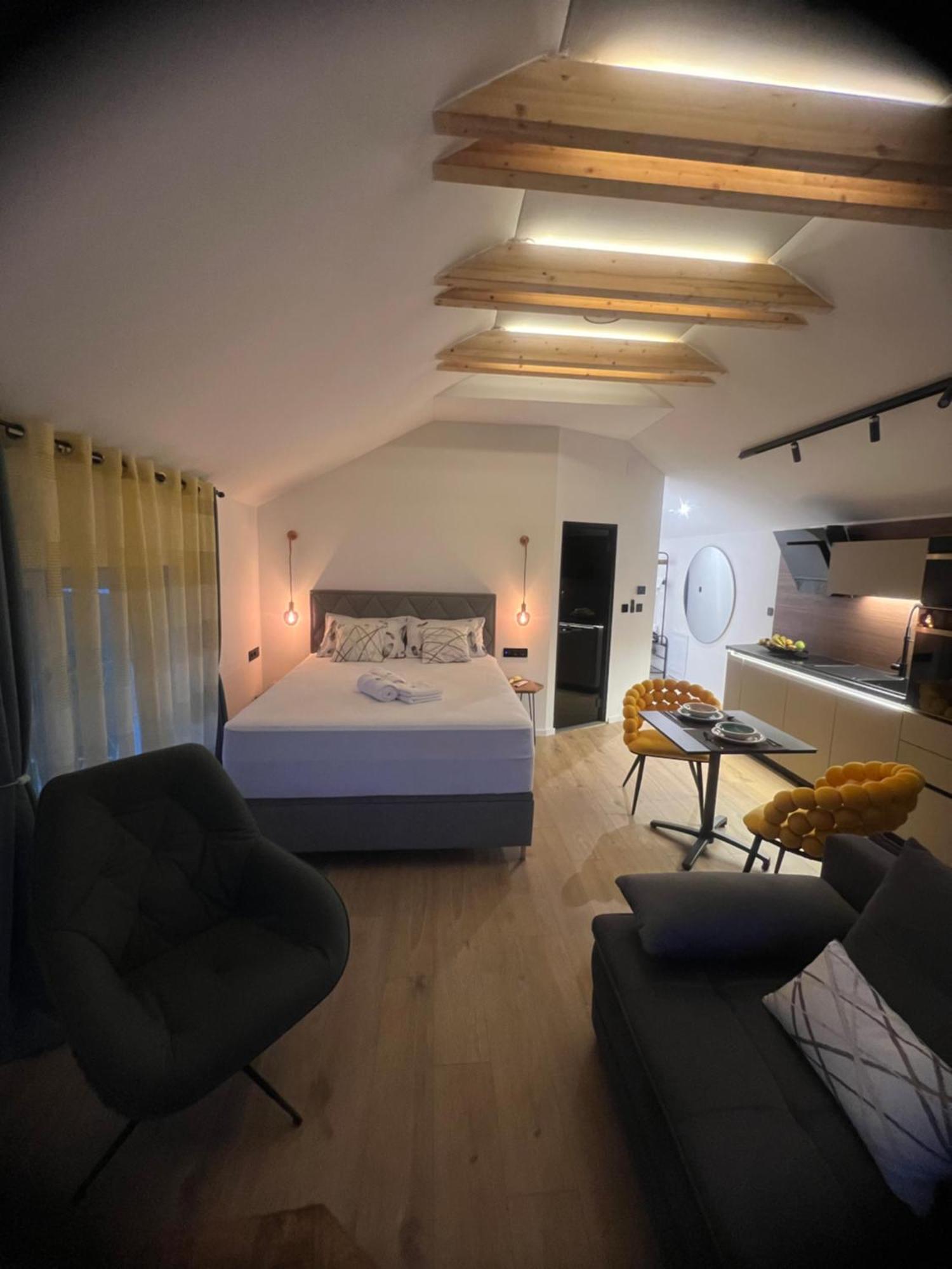 Nova Luxury Design Hotel Jezdovec Bagian luar foto